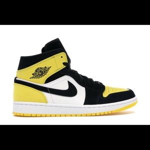 Yellow Toe Jordan 1